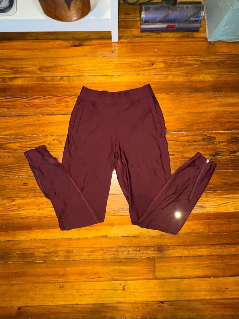 Lululemon women’s Adapted State High-Rise Fleece Jogger
